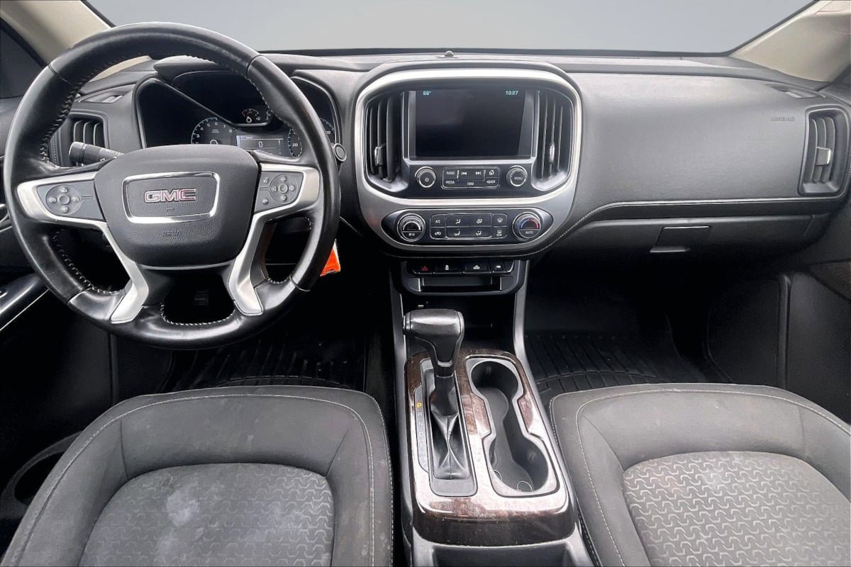 Used 2018 GMC Canyon SLE w/ SLE Convenience Package RWD image 16