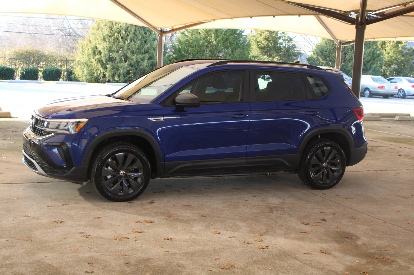 Used 2023 Volkswagen Taos S image 5
