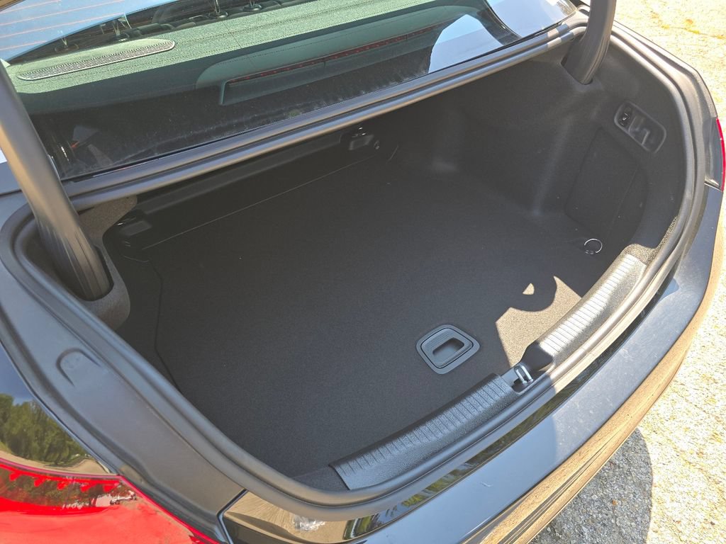 New 2026 Mercedes-Benz C 300 4MATIC Sedan image 19