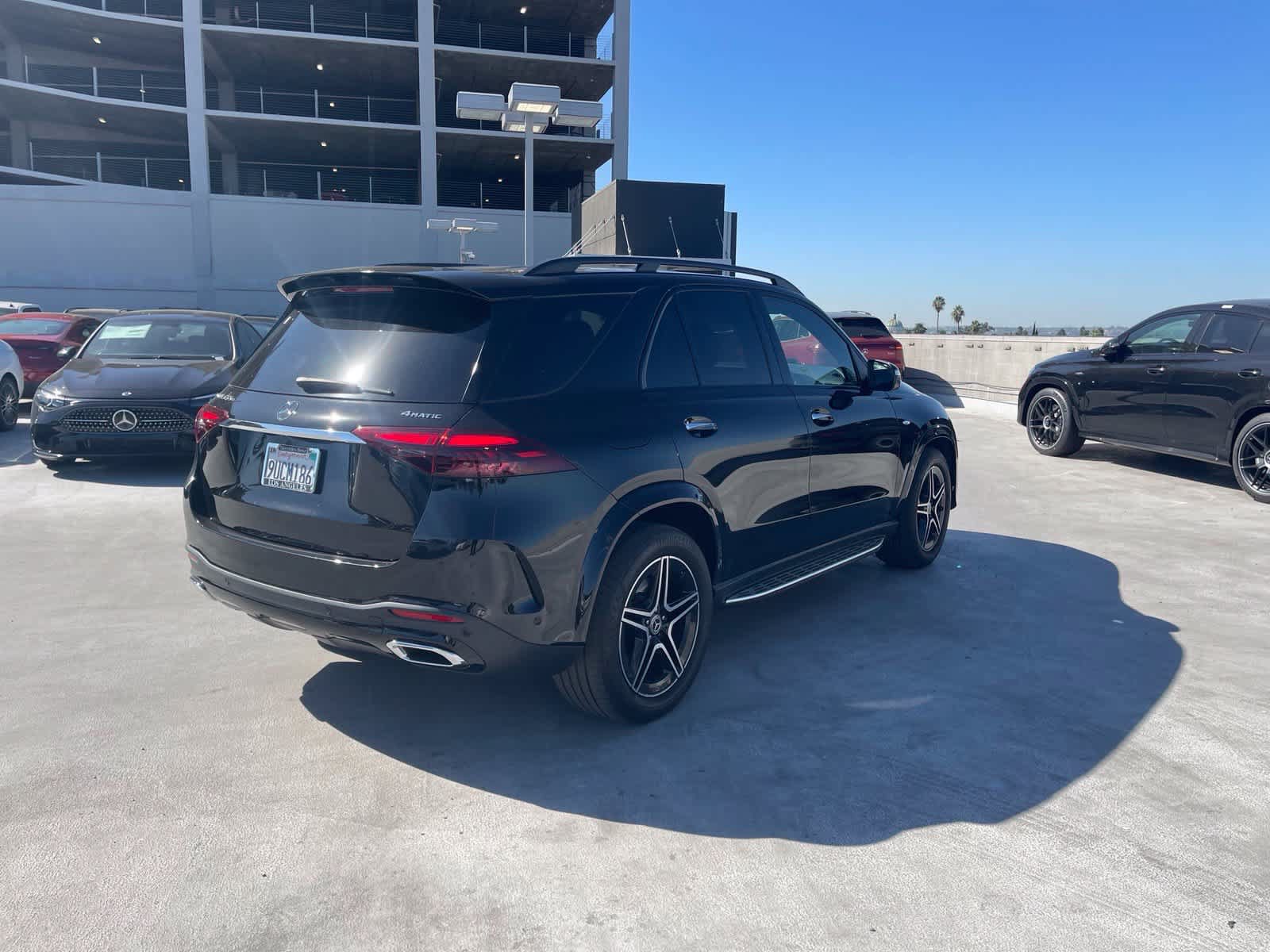 Certified 2025 Mercedes-Benz GLE 450e 4MATIC image 3