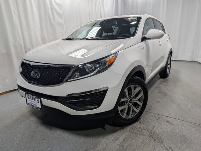 Used 2016 Kia Sportage LX image 2