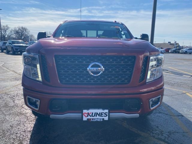 Used 2018 Nissan Titan PRO-4X image 15