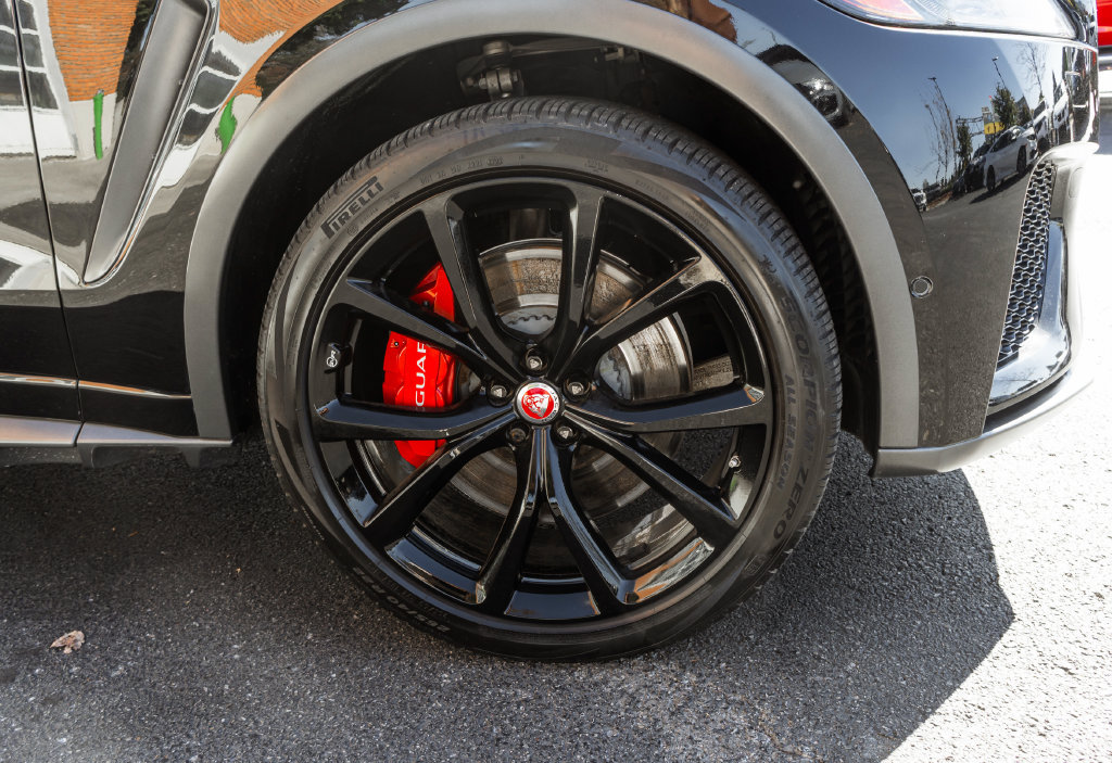 Used 2020 Jaguar F-PACE SVR AWD/4WD image 4