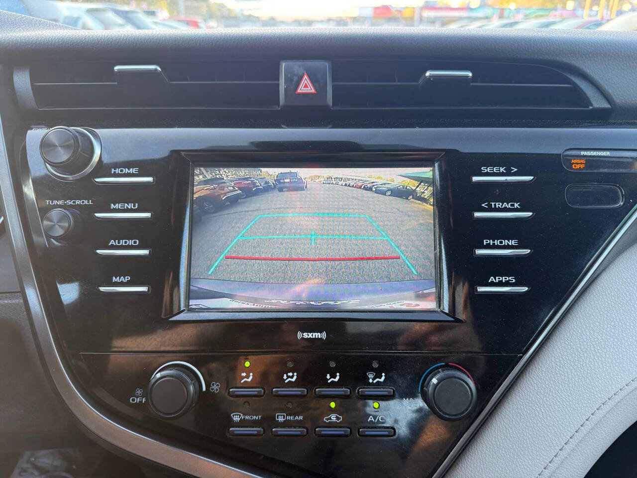 Used 2020 Toyota Camry LE image 16