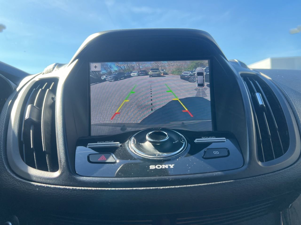 Used 2019 Ford Escape Titanium image 29