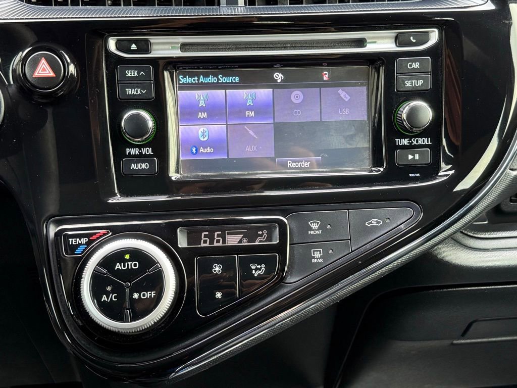 Used 2018 Toyota Prius C Two image 30