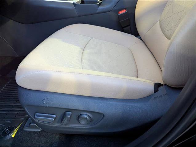 New 2025 Toyota RAV4 XLE w/ Convenience Package FWD image 4