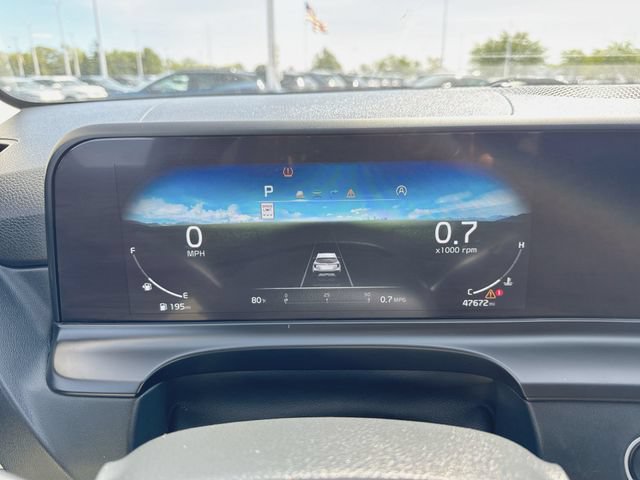 Used 2024 Kia Seltos EX FWD image 11