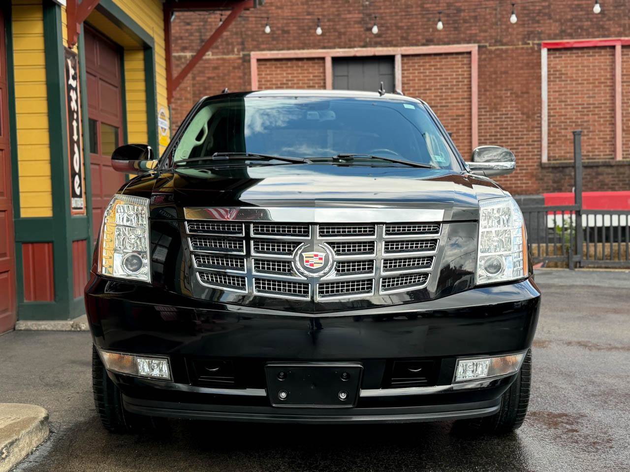 Used 2008 Cadillac Escalade EXT AWD/4WD image 11