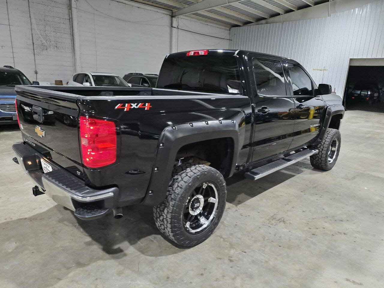 Used 2018 Chevrolet Silverado 1500 LT w/ All Star Edition image 13