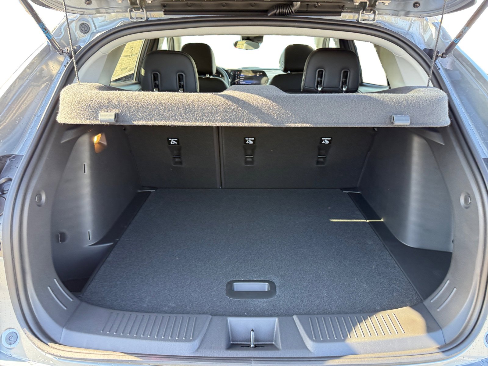 New 2026 Chevrolet Trax LT w/ Midnight Edition image 17