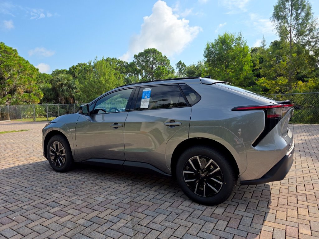 New 2026 Toyota bZ FWD image 9