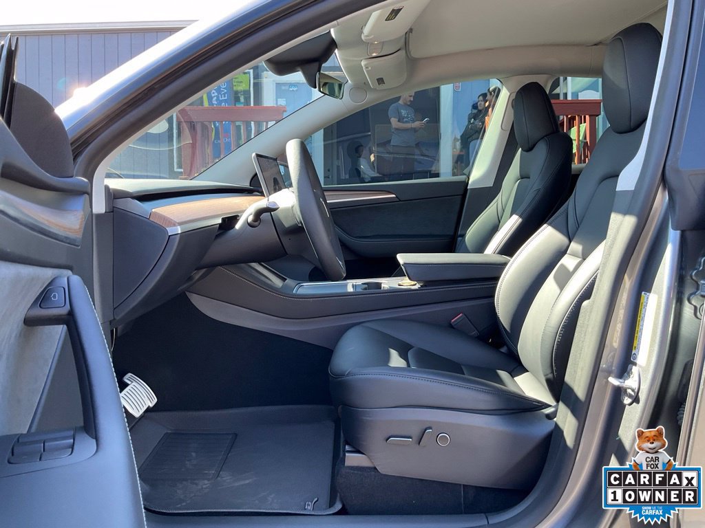 Used 2025 Tesla Model Y Performance AWD/4WD image 7