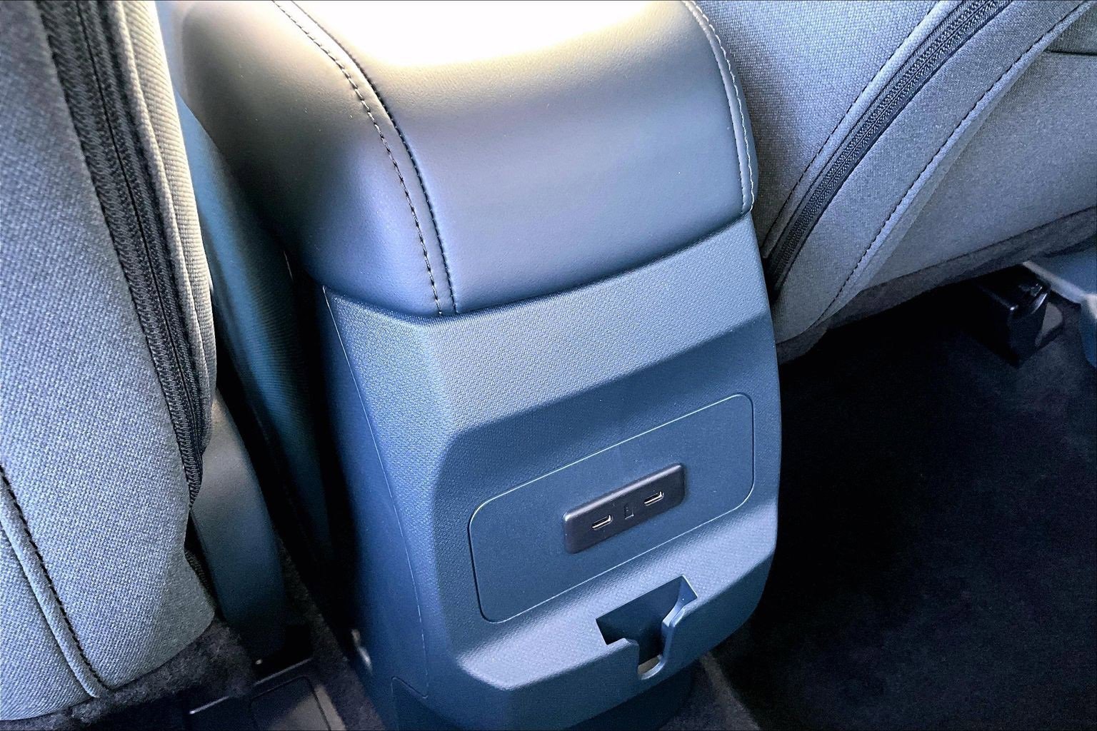 Used 2025 Ford Maverick XLT w/ Equipment Group 302A image 34