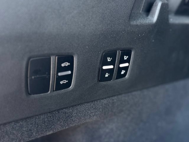 New 2026 Porsche Cayenne Electric AWD/4WD image 40