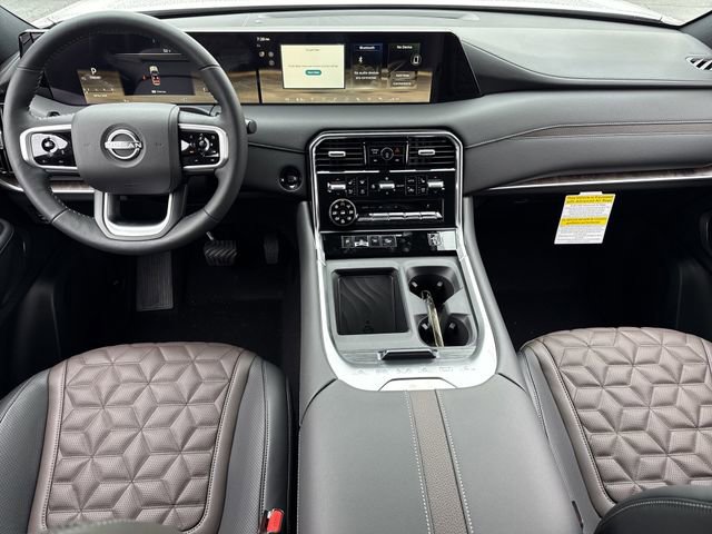 New 2026 Nissan Armada Platinum image 2