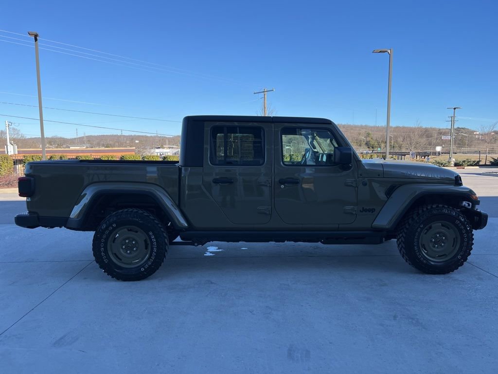 New 2026 Jeep Gladiator Sport image 22