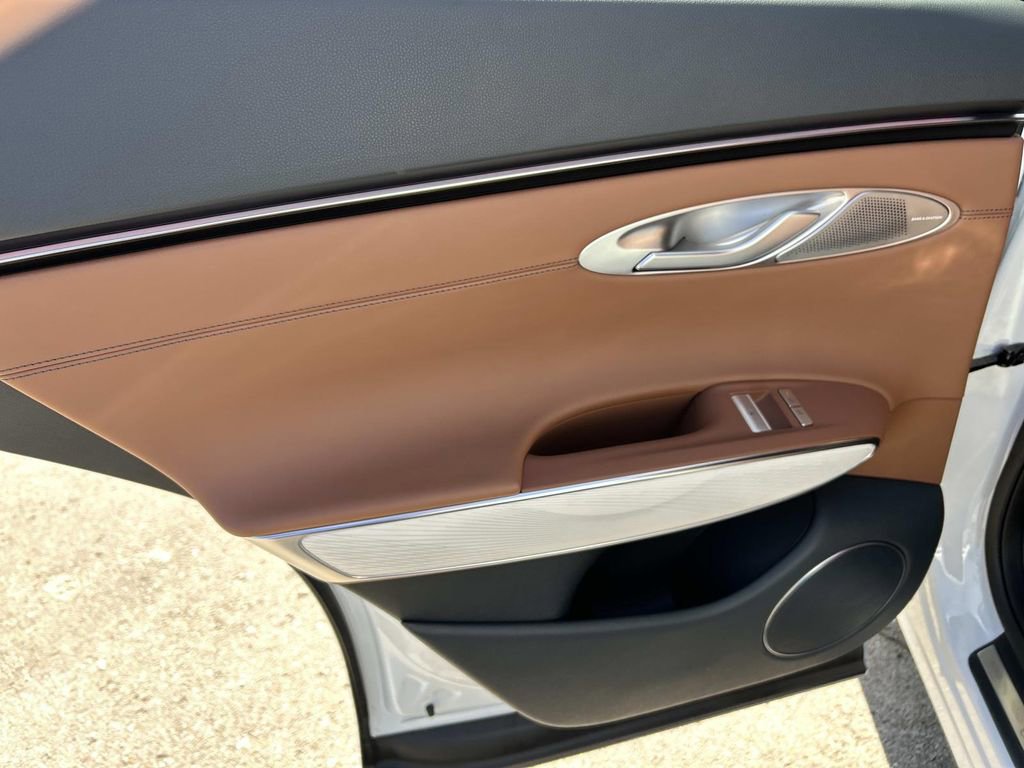 New 2026 Genesis GV70 2.5T Advanced image 22