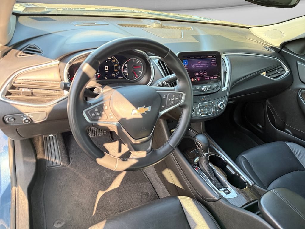 Used 2024 Chevrolet Malibu LT FWD image 12