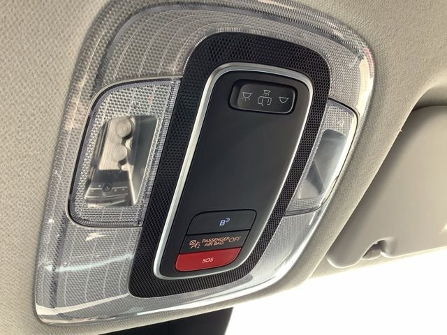 Used 2025 Hyundai Kona SEL image 37