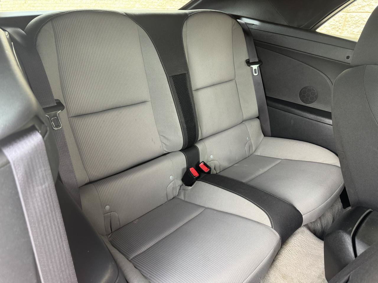 Used 2015 Chevrolet Camaro LT RWD image 31