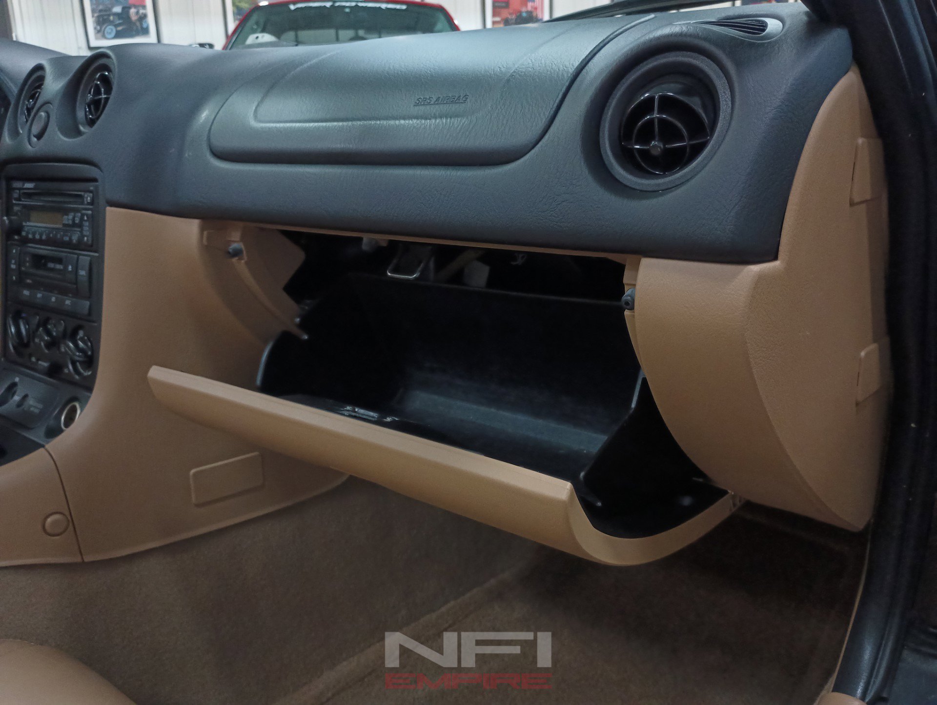 Used 1999 MAZDA MX-5 Miata RWD image 50