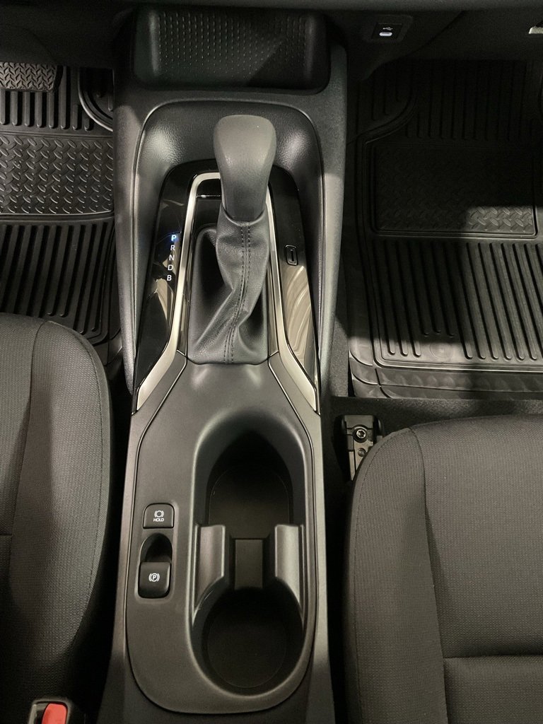 Used 2025 Toyota Corolla LE image 19