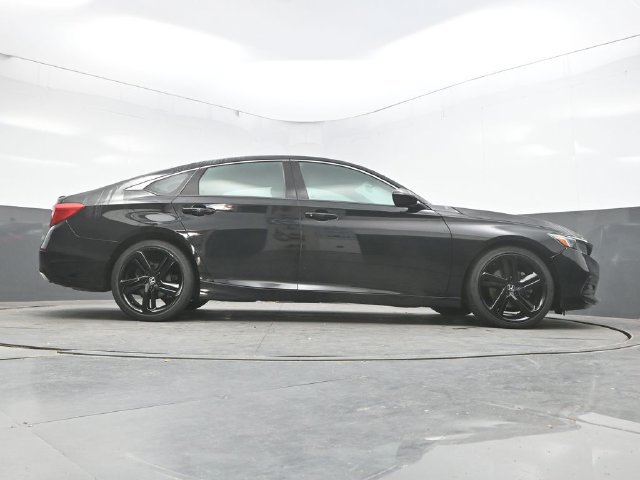 Used 2019 Honda Accord Sport image 39