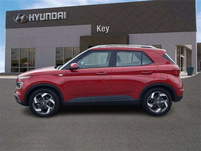 Certified 2022 Hyundai Venue Limited image 5