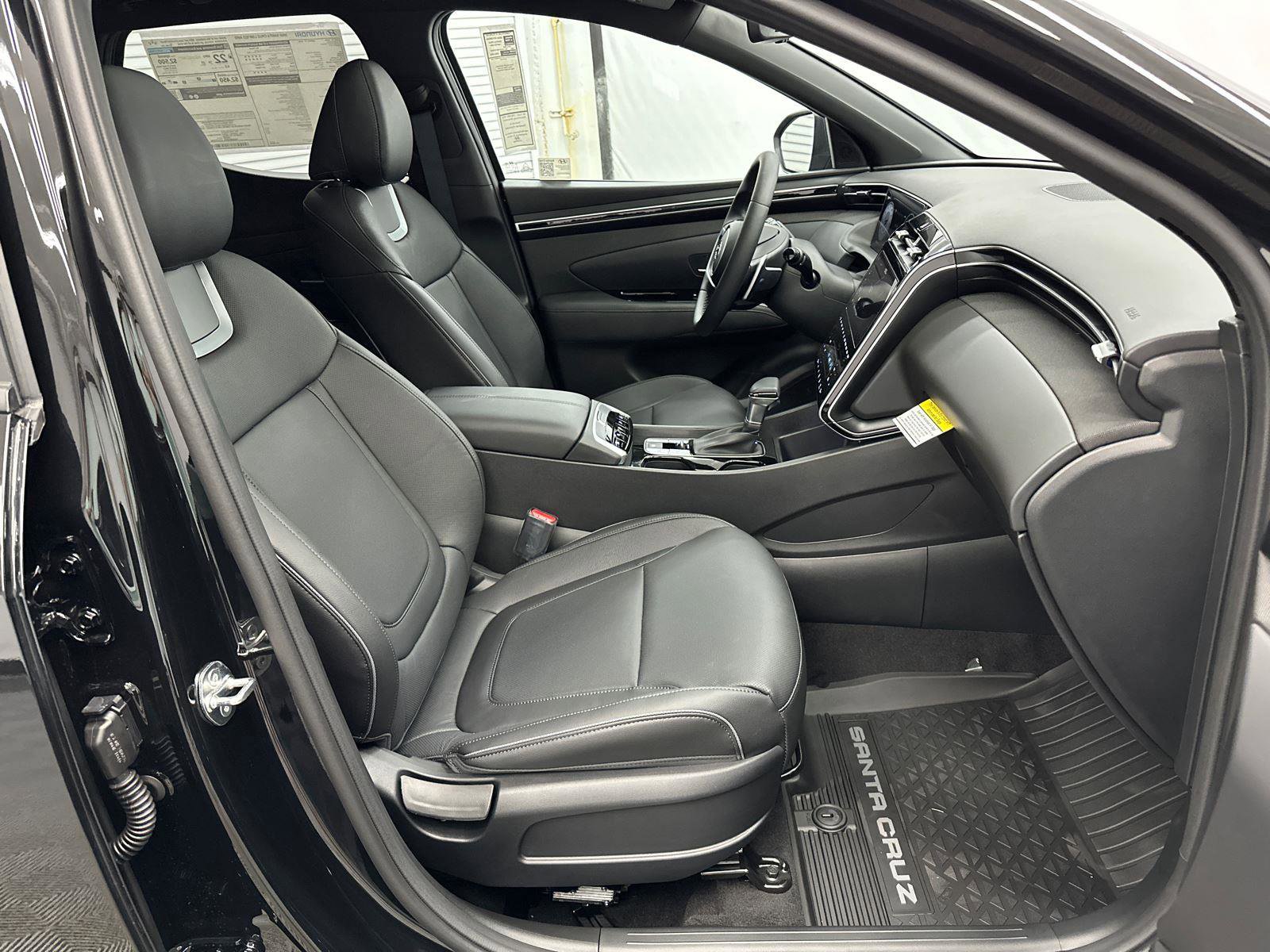 Certified 2024 Hyundai Santa Cruz Limited image 12