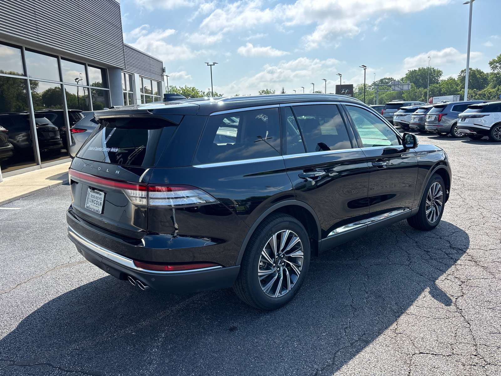 New 2026 Lincoln Aviator AWD image 7