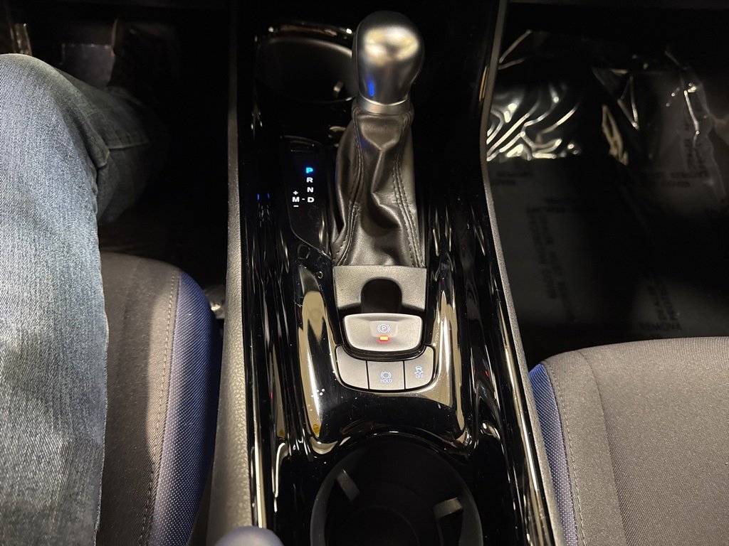 Used 2022 Toyota C-HR XLE image 25