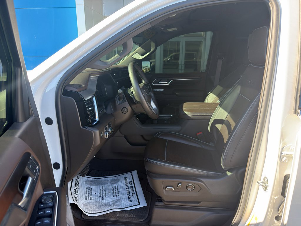 Used 2024 GMC Sierra 1500 Denali image 10