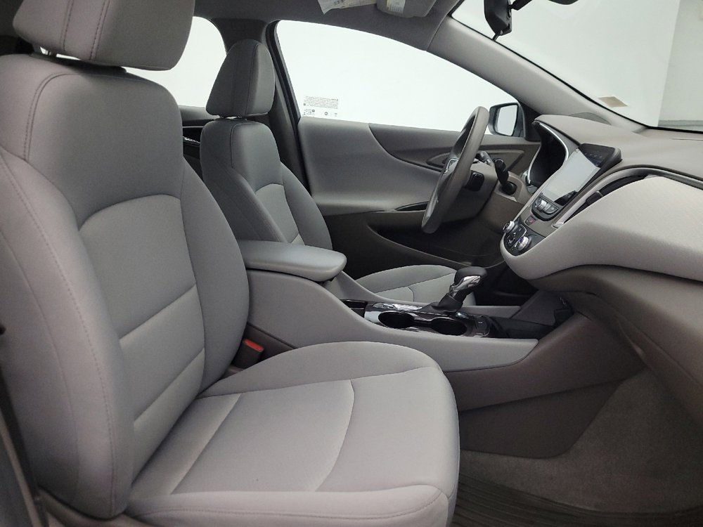 Used 2023 Chevrolet Malibu LS FWD image 21