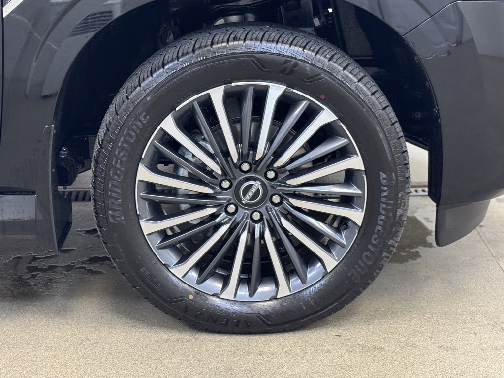 New 2025 Nissan Armada Platinum Reserve image 4