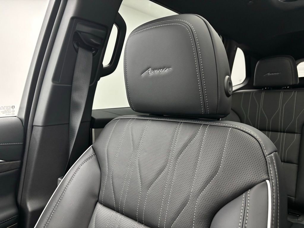 New 2026 Buick Enclave Avenir image 48