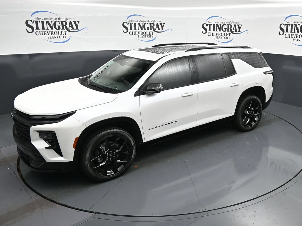 Used 2025 Chevrolet Traverse RS w/ LPO, Floor Liner Package FWD image 20