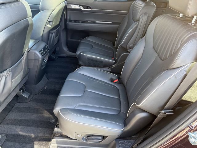 Used 2023 Hyundai Palisade Limited image 22