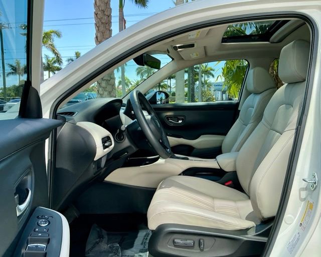 Certified 2024 Honda HR-V EX-L image 7