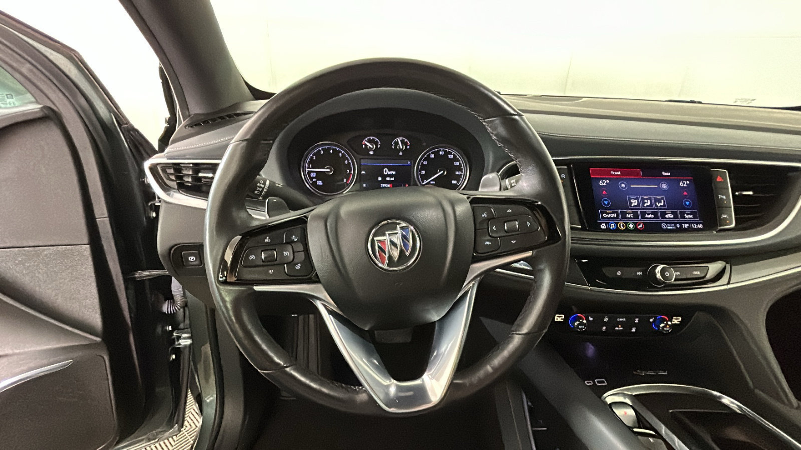 Used 2023 Buick Enclave Essence w/ LPO, Floor Liner Package FWD image 18