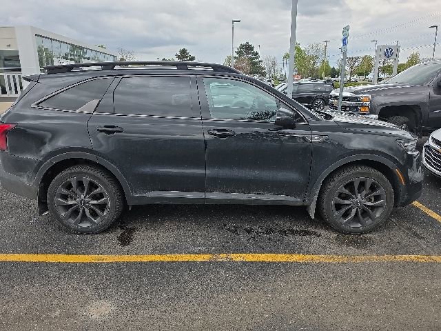 Certified 2023 Kia Sorento SX Prestige AWD/4WD image 3