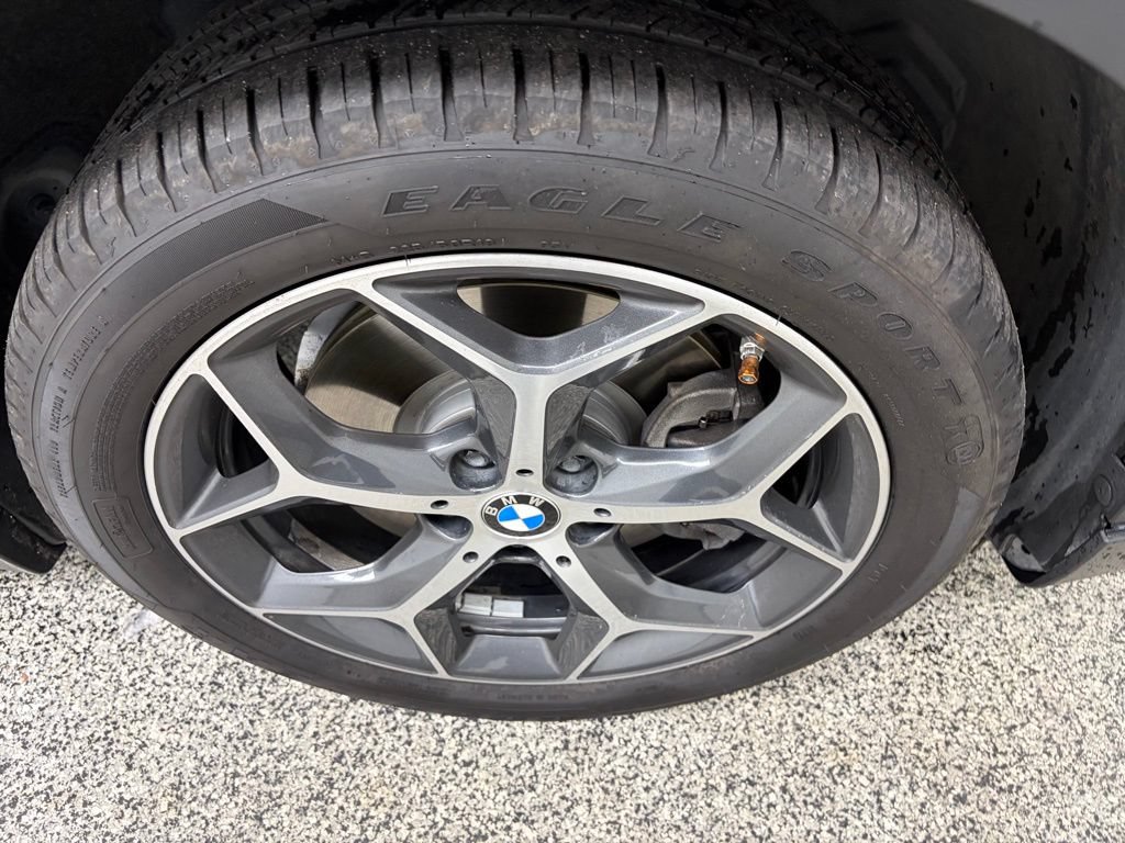 Used 2017 BMW X1 xDrive28i AWD/4WD image 9