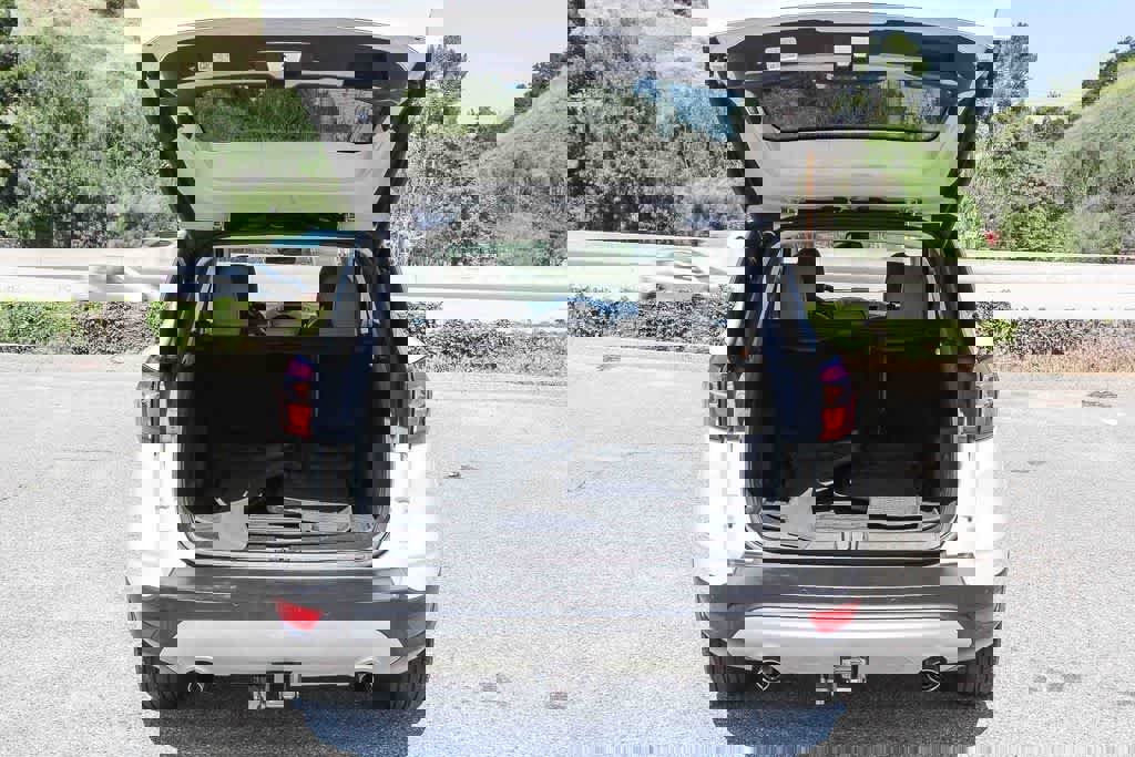 Used 2018 Ford Escape Titanium w/ Ford Safe & Smart Package image 26