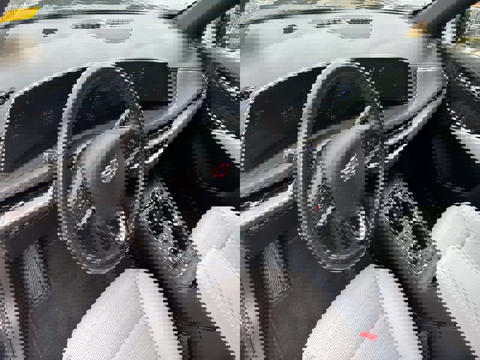 Certified 2024 Cadillac XT4 Sport image 22