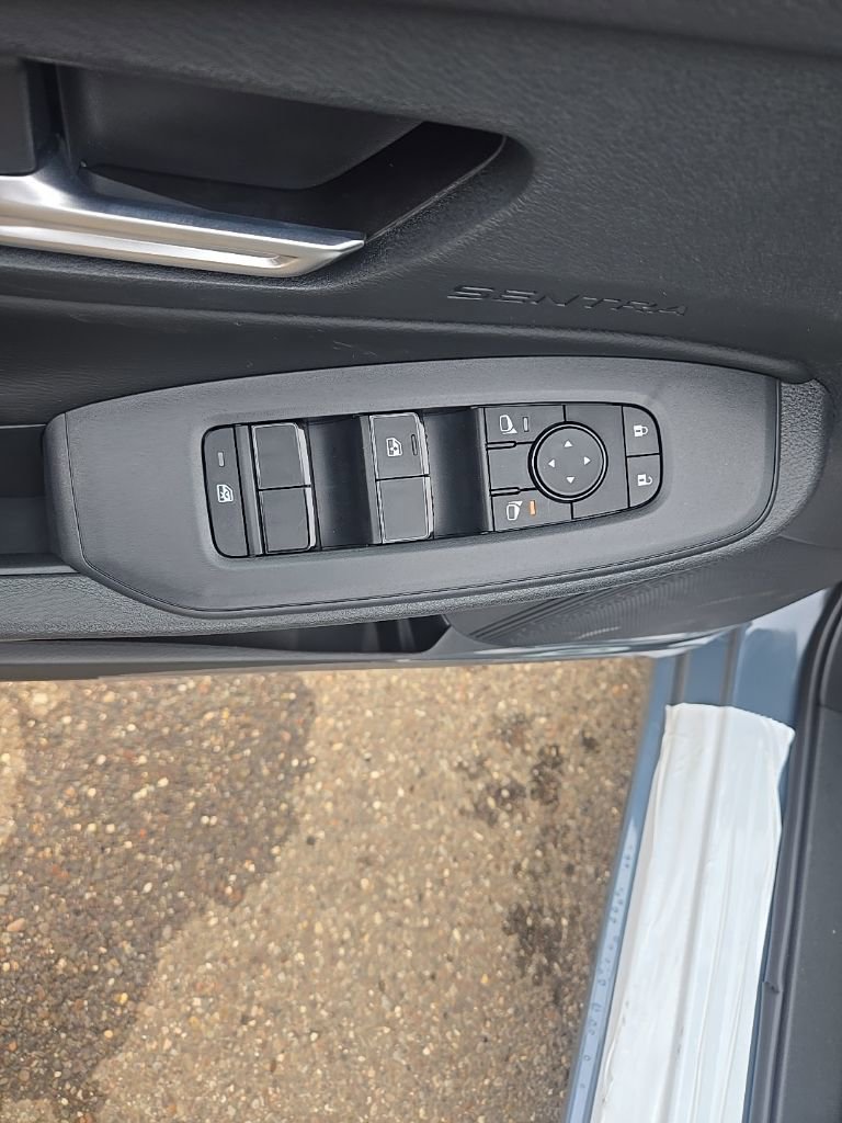 New 2026 Nissan Sentra SV image 12