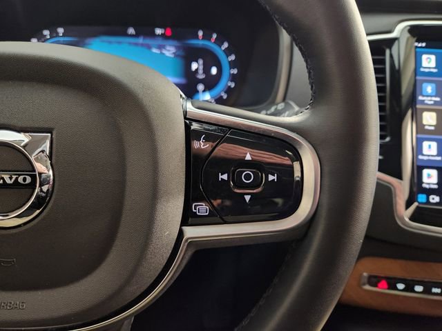 Used 2024 Volvo XC90 B5 Plus image 29