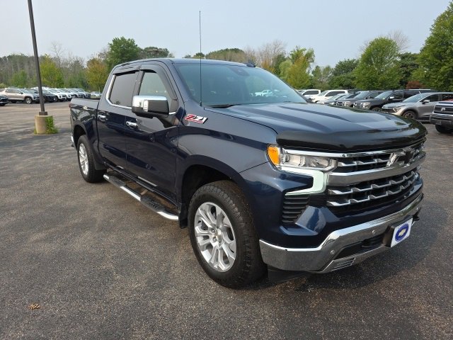 Used 2022 Chevrolet Silverado 1500 LTZ w/ LTZ Premium Package image 8