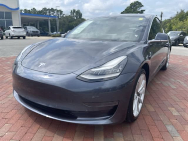 Used 2020 Tesla Model 3 Standard Range Plus RWD image 1