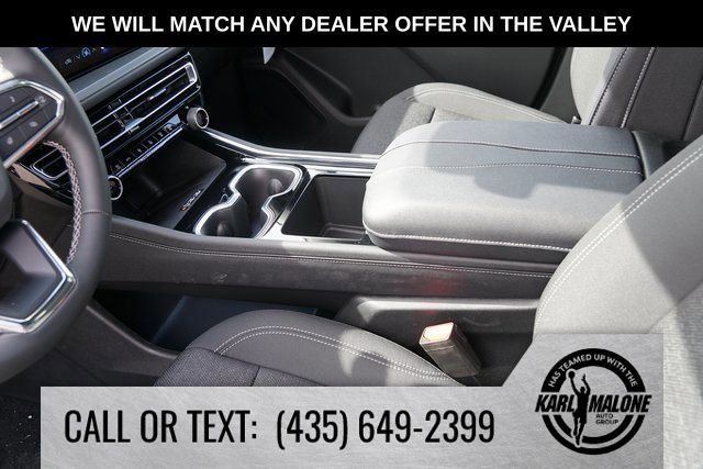 New 2026 Chevrolet Traverse LT w/ Midnight/Sport Edition AWD/4WD image 23