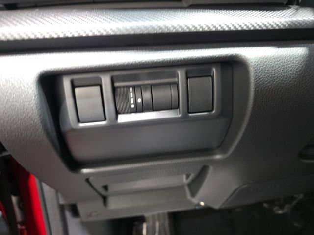 Used 2026 Subaru Crosstrek 2.5i Limited w/ Crosstrek Mirror Package image 18